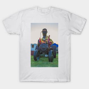 Moose the Traction Engine as the was Sunsetting T-Shirt